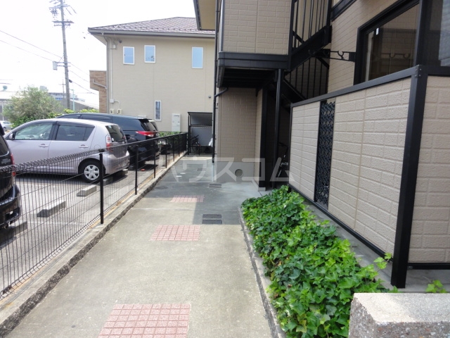 2/11 エントランス