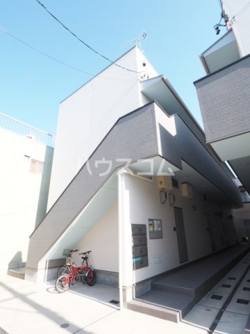 17/22 エントランス