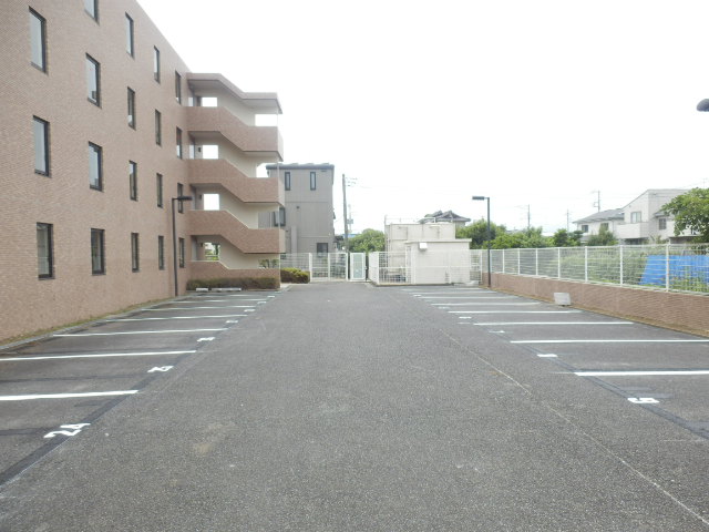 21/30 駐車場