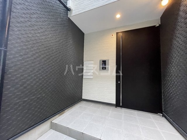 17/24 エントランス