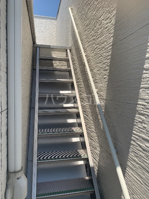 19/28 バルコニー