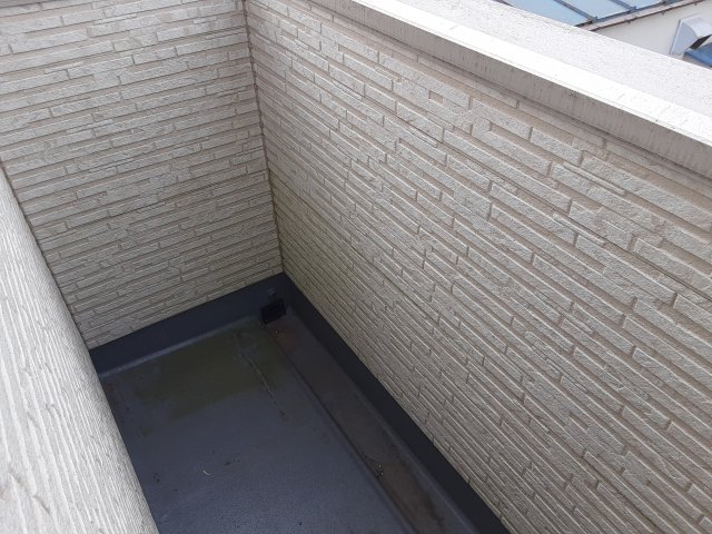 15/22 バルコニー