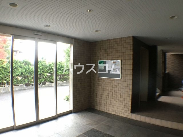 14/22 エントランス