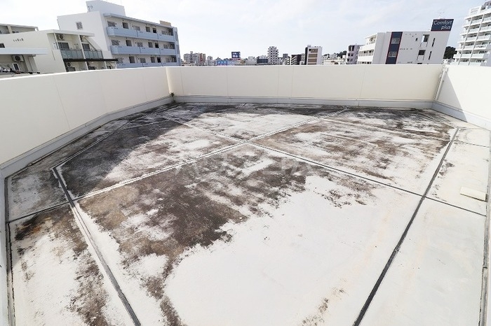 13/30 バルコニー