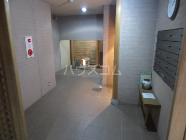 2/6 エントランス