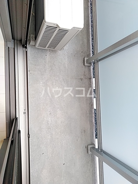 13/25 バルコニー