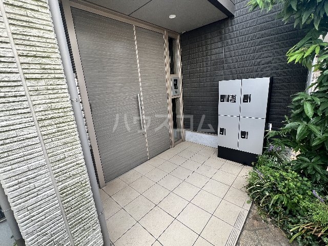 29/30 エントランス