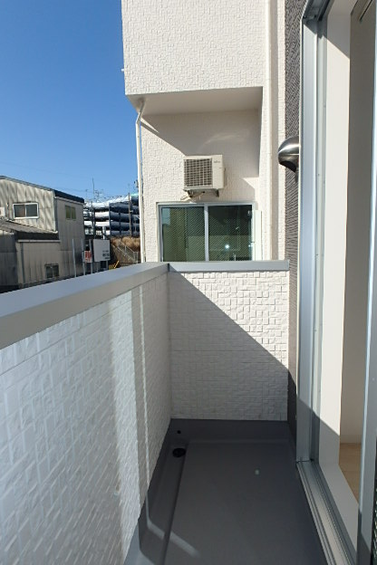 17/23 バルコニー