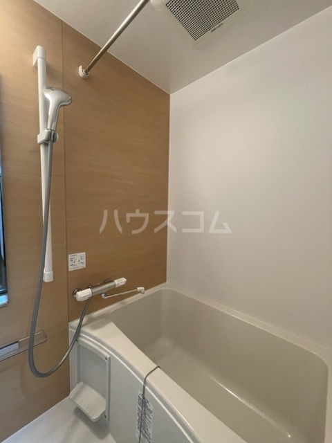 13/29 浴室