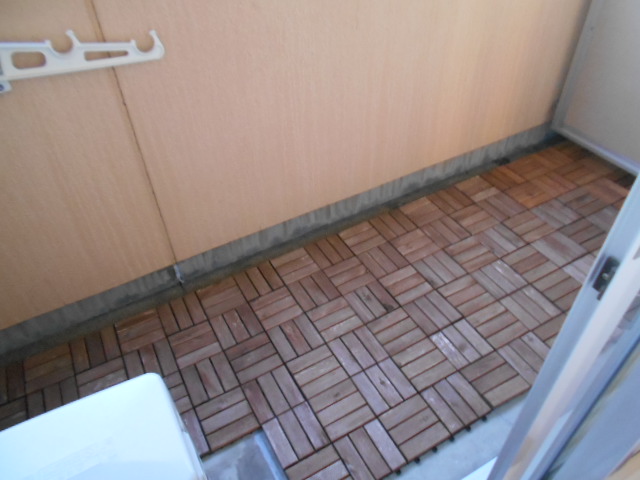 13/30 バルコニー