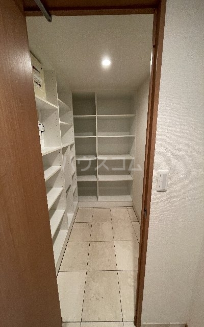 29/30 エントランス