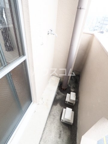 20/30 バルコニー