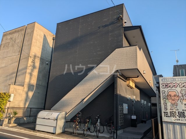 1/24 外観
