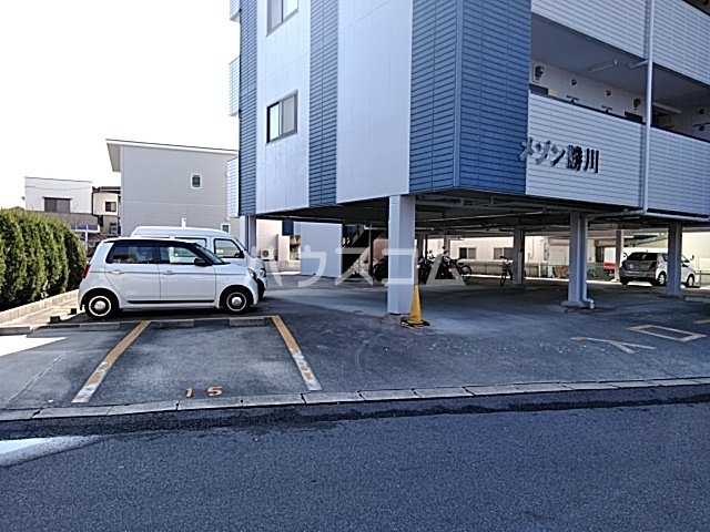 2/7 駐車場