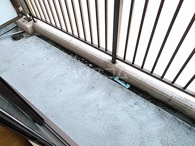 20/30 バルコニー