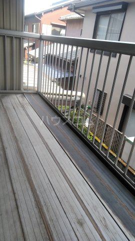 13/20 バルコニー