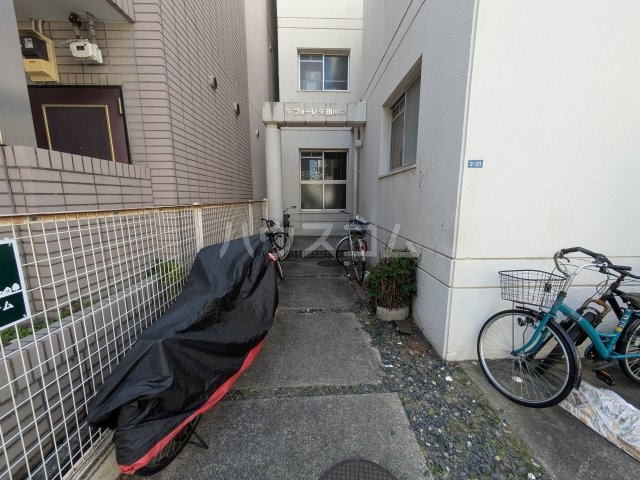 16/24 エントランス