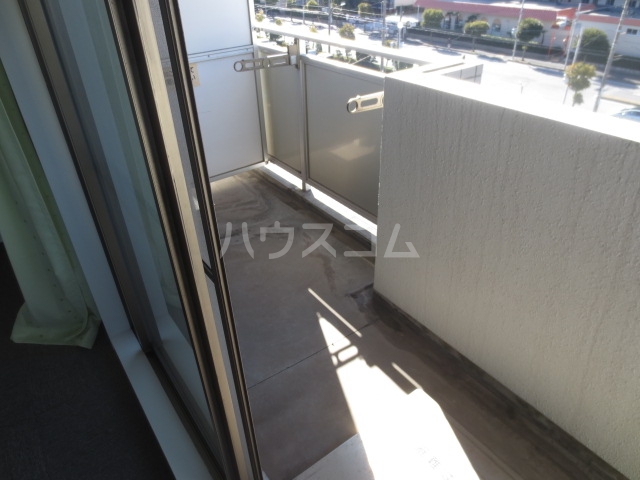 14/27 バルコニー