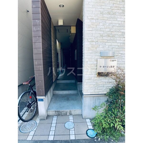 15/21 エントランス