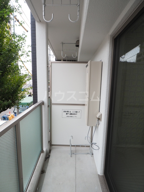 16/27 バルコニー