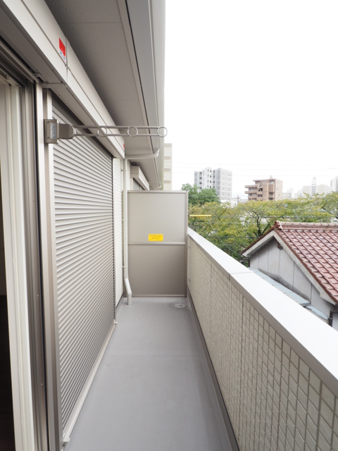 16/28 バルコニー