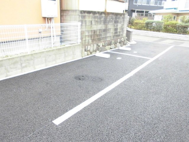 22/30 駐車場