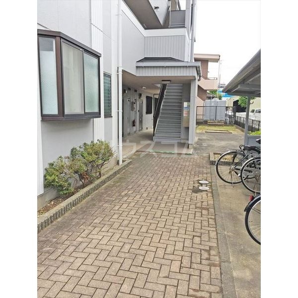 2/11 エントランス