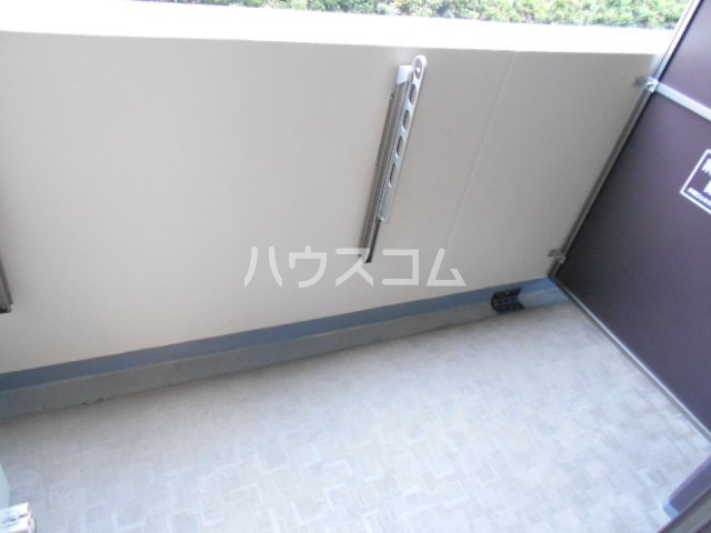 23/30 バルコニー