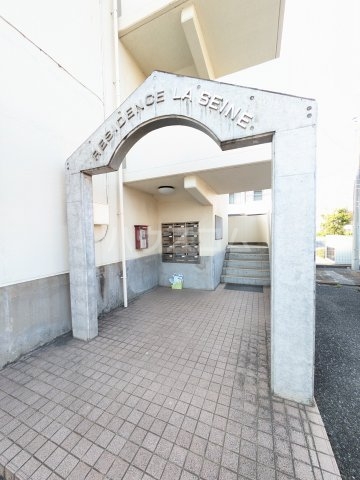 17/18 エントランス