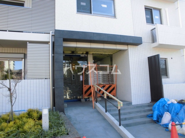 17/28 エントランス