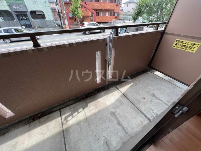 23/30 バルコニー