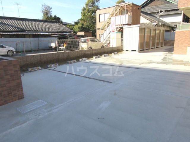 14/22 駐車場