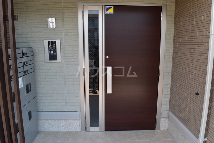 14/24 エントランス