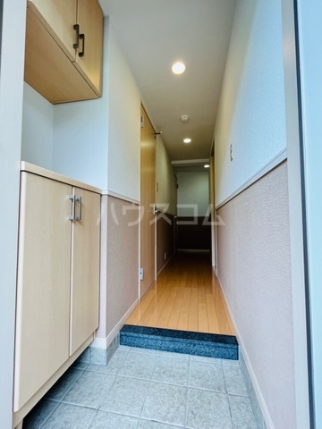 2/3 エントランス