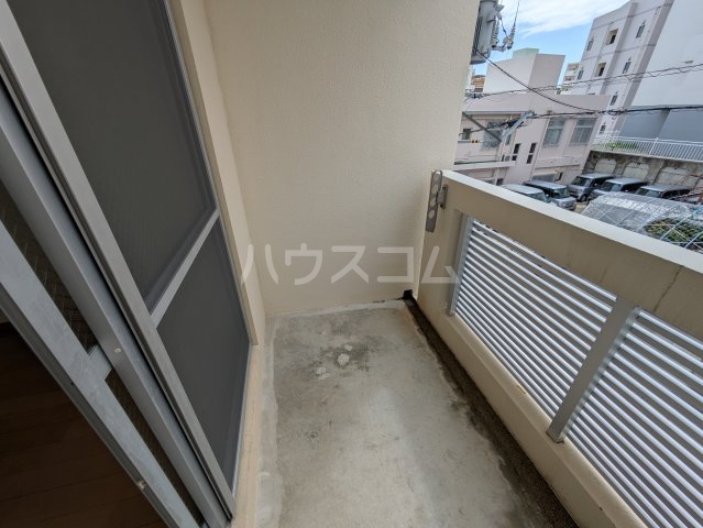 13/21 バルコニー