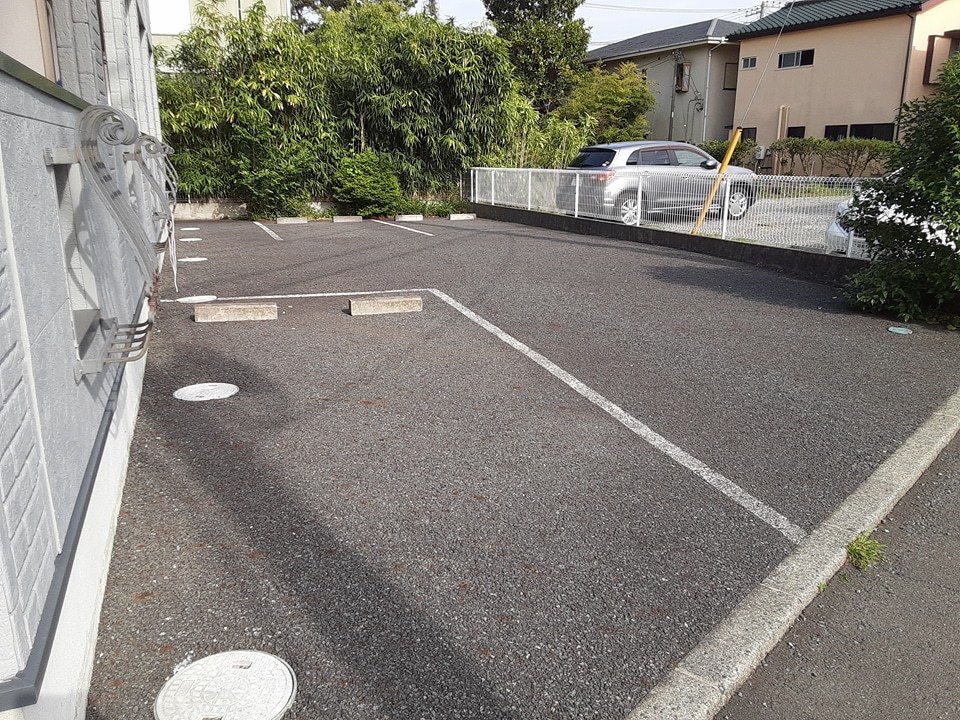2/10 駐車場