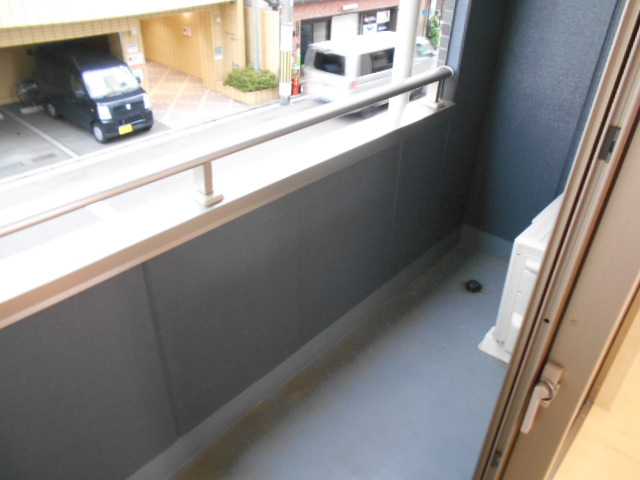 16/28 バルコニー