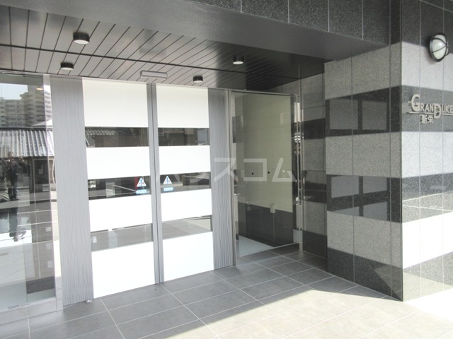 2/10 エントランス