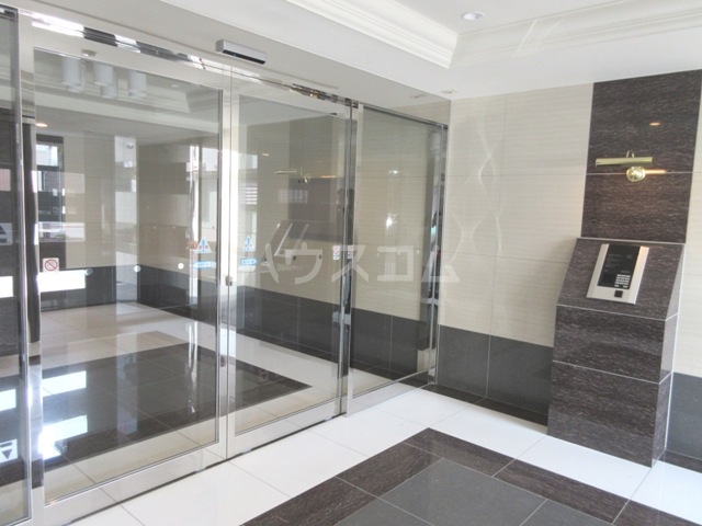 3/10 エントランス