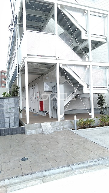 29/30 エントランス