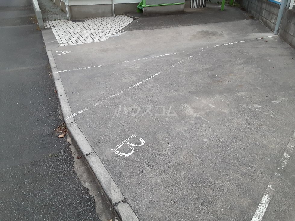 19/29 駐車場