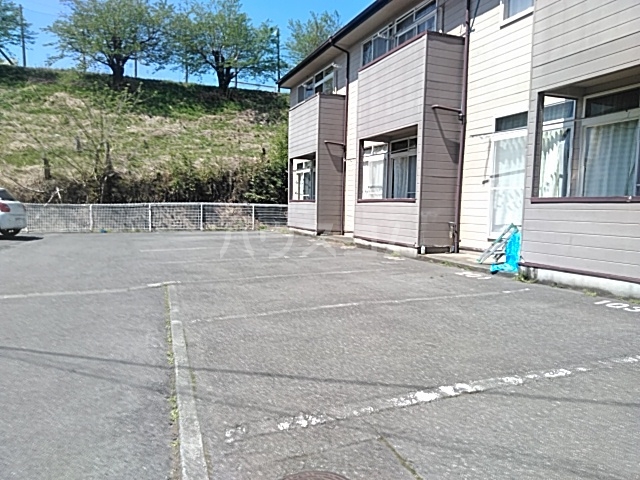 2/8 駐車場