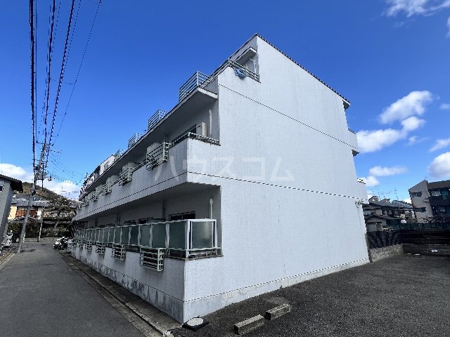 2/30 外観