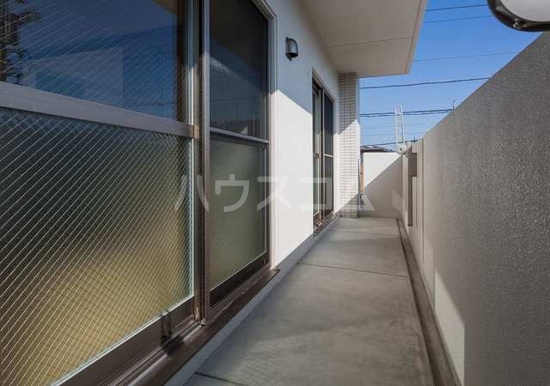 13/20 バルコニー