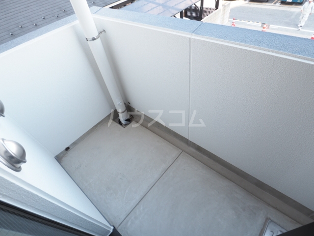 17/30 バルコニー