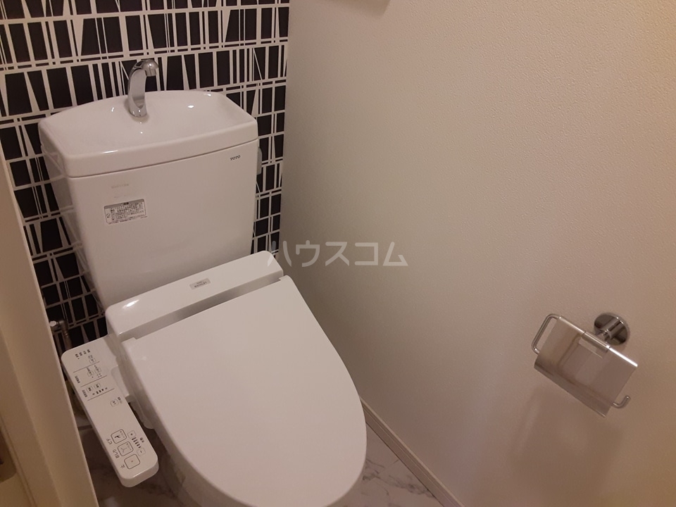 16/30 トイレ
