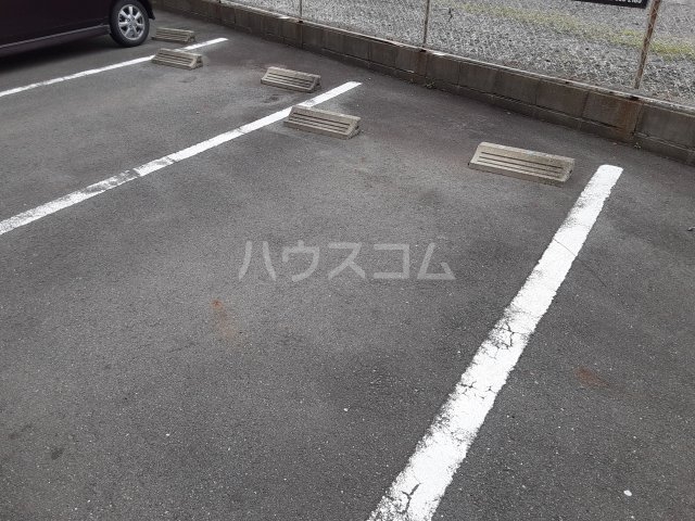19/22 駐車場