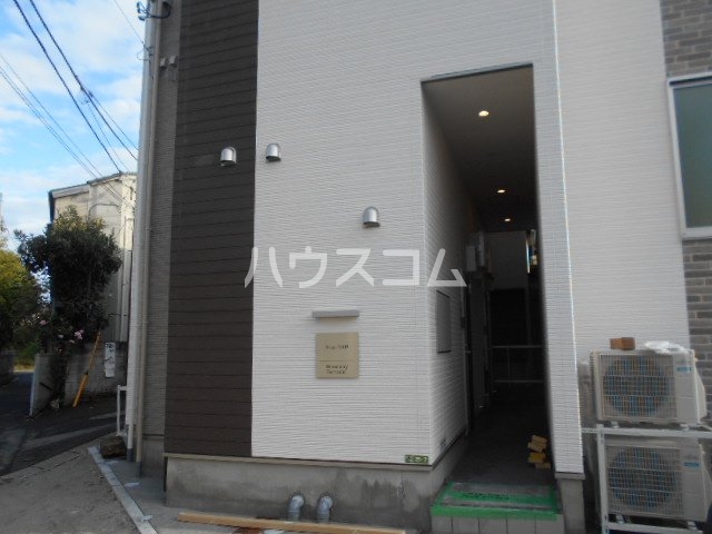 2/3 エントランス