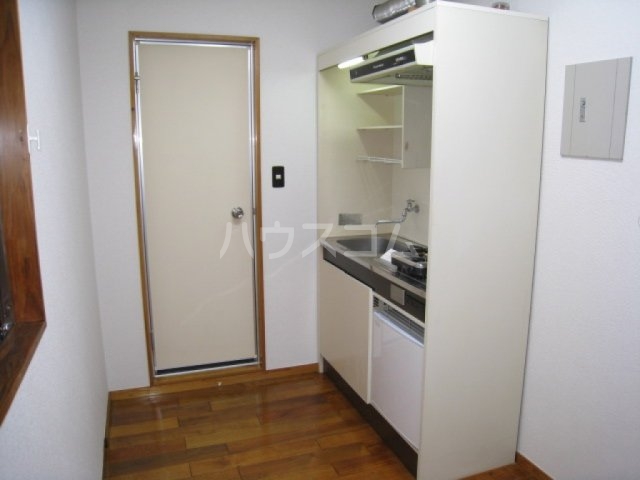 14/18 エントランス