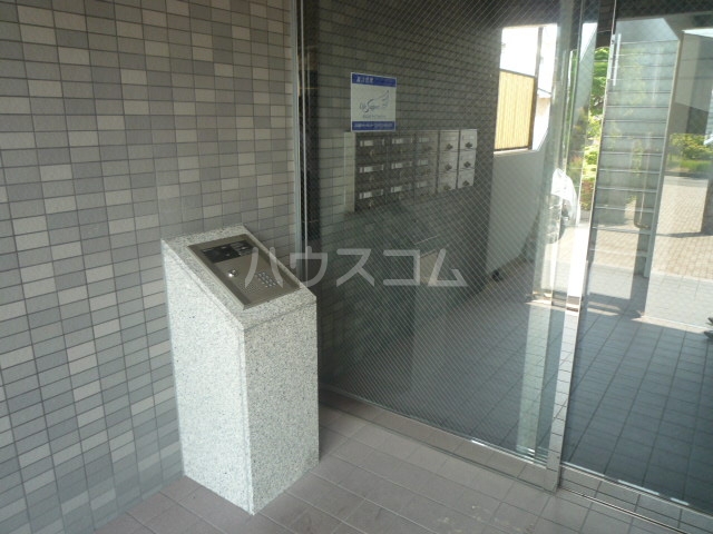 21/29 エントランス